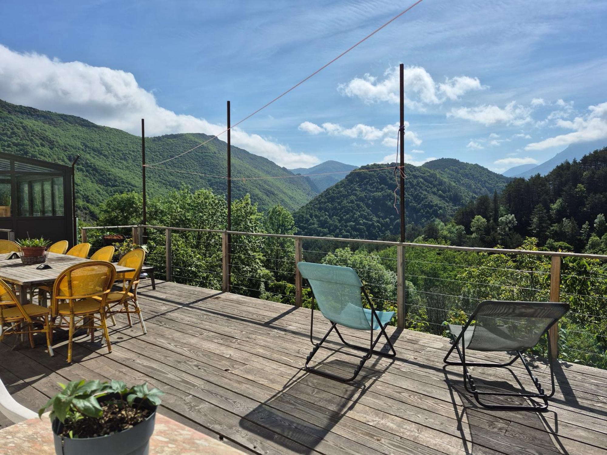 Grande Terrasse Avec Vue Entre Mediterranee Et Pays Cathare Cailla Dış mekan fotoğraf